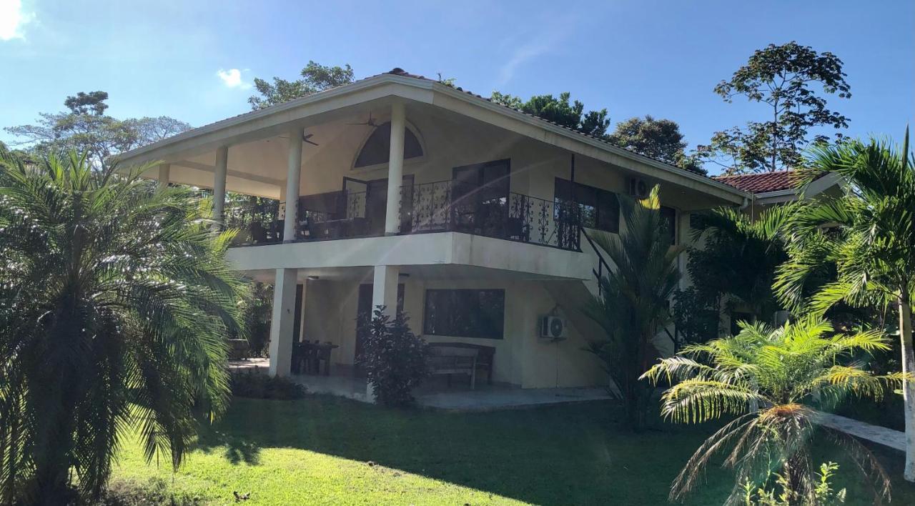 Bed and Breakfast Sol Y Sombra Bocas del Toro Exteriér fotografie