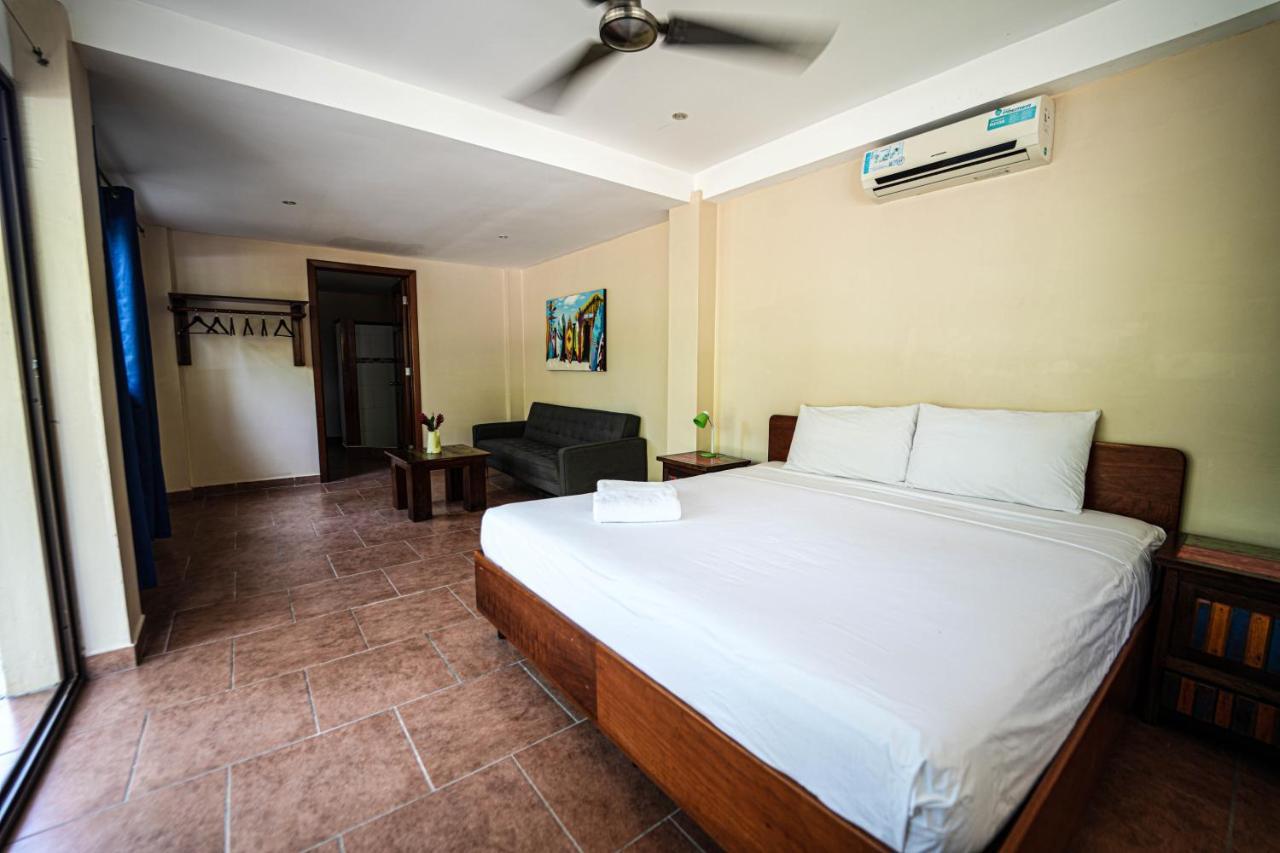 Bed and Breakfast Sol Y Sombra Bocas del Toro Exteriér fotografie