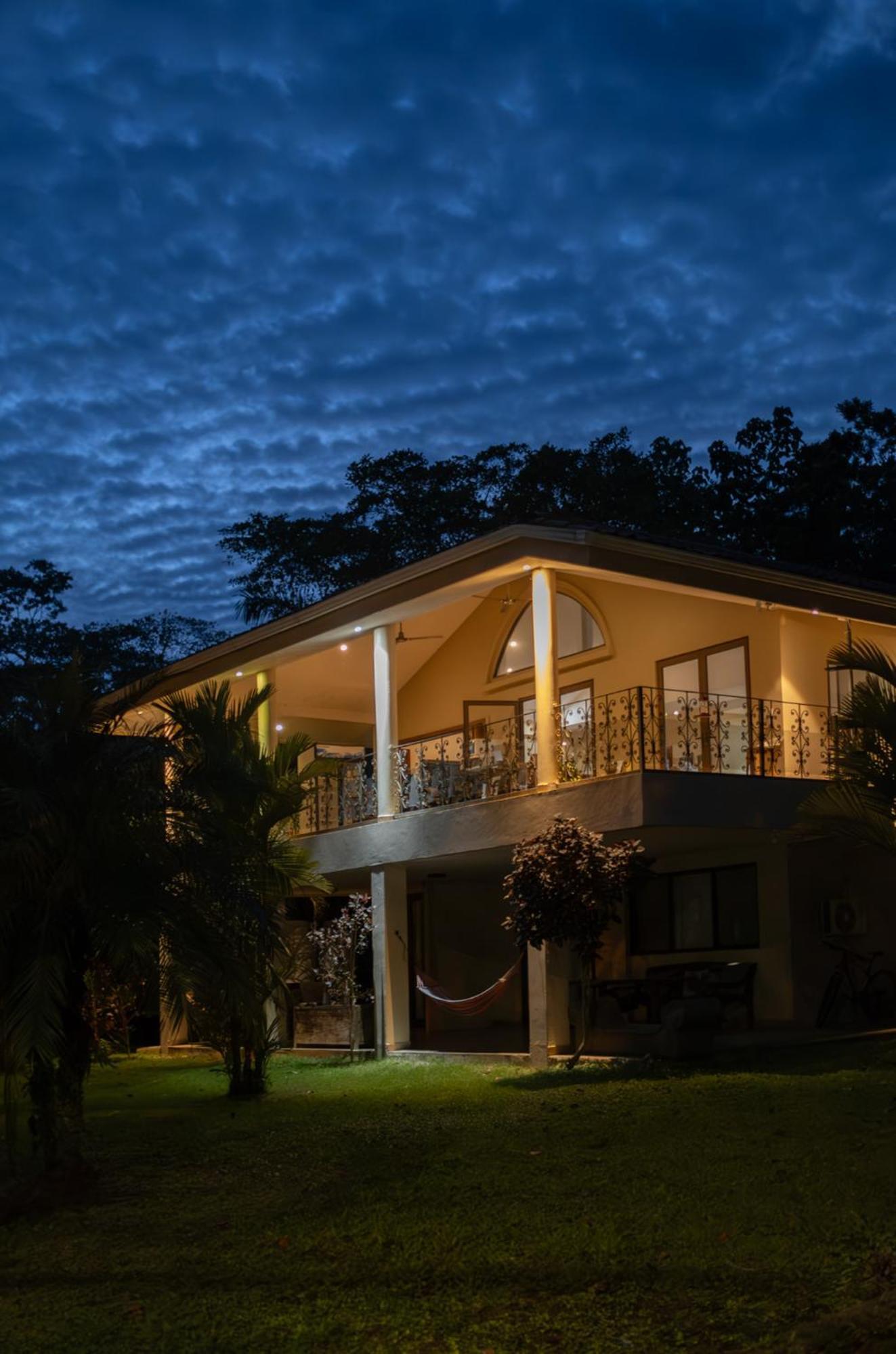 Bed and Breakfast Sol Y Sombra Bocas del Toro Exteriér fotografie